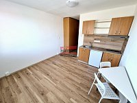 Prodej bytu 1+kk po rekonstrukci, Planá nad Lužnicí - 4.jpg