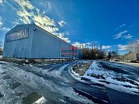 Komerční areál s halami, budovami a pozemkem o výměře 30.000m2 v Netolicích - IMG_8038.jpeg