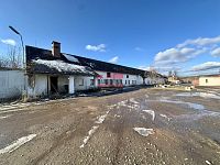 Komerční areál s halami, budovami a pozemkem o výměře 30.000m2 v Netolicích - IMG_8069.jpeg