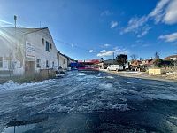 Komerční areál s halami, budovami a pozemkem o výměře 30.000m2 v Netolicích - IMG_8086.jpeg