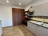 Pronájem bytu 1+1 se zahrádkou, Praha - Libeň - IMG_3030.jpg