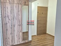 Pronájem bytu 2+kk s balkonem, Tábor - Sídliště nad Lužnicí - 8.jpg