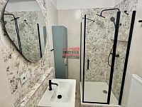 Pronájem bytu 2+1 83,3 m2, Praha, Vinohrady - koupelna