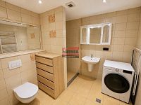 Pronájem bytu 2+kk 52 m2 v centru Veselí nad Lužnicí - koupelna s toaletou