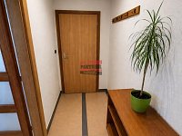 Pronájem bytu 2+kk 52 m2 v centru Veselí nad Lužnicí - předsíň