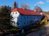 Prodej chalupy se 3 apartmány až pro 26 lidí, 492m2, Olšina, Lipno nad Vltavou - Prodej chalupy se 3 apartmány, 492m2, Olšina, Lipno nad Vltavou