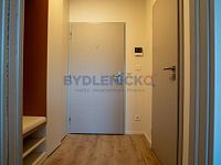 Prodej prémiového bytu 1+kk s balkónem v malebném jihočeském městečku Hluboká nad Vltavou - Prodej prémiového bytu 1+kk s balkónem v malebném jihočeském městečku Hluboká nad Vltavou