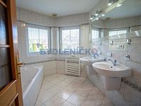 Prodej vícegeneračního domu, pozemek 701 m2, ulice Budějovická, Volary, okres Prachatice - Prodej vícegeneračního domu, pozemek 701 m2, ulice Budějovická, Volary, okres Prachatice