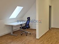 Pronájem bytu 2+kk po rekonstrukci, 64m2, nám. Přem. Ot. II., České Budějovice - 20260309_093738.jpg