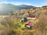 Prodej domu o 3 bytových jednotkách na úplné samotě, pozemky 4 806 m2, Třebovice, okres Prachatice - Prodej domu o 3 bytových jednotkách, pozemky 4 806 m2, Třebovice, okres Prachatice