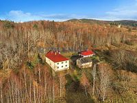 Prodej domu o 3 bytových jednotkách na úplné samotě, pozemky 4 806 m2, Třebovice, okres Prachatice - Prodej domu o 3 bytových jednotkách, pozemky 4 806 m2, Třebovice, okres Prachatice