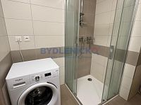 Pronájem bytu 3+kk (ateliér), 61 m2, ulice Rožnovská, České Budějovice - Pronájem bytu 3+kk (ateliér), 61 m2, ulice Rožnovská, České Budějovice