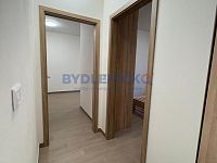 Pronájem bytu 3+kk (ateliér), 61 m2, ulice Rožnovská, České Budějovice - Pronájem bytu 3+kk (ateliér), 61 m2, ulice Rožnovská, České Budějovice