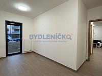 Pronájem bytu 3+kk (ateliér), 61 m2, ulice Rožnovská, České Budějovice - Pronájem bytu 3+kk (ateliér), 61 m2, ulice Rožnovská, České Budějovice