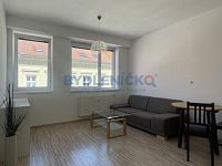 Pronájem bytu 2kk, 42 m2, ulice B.Smetany, České Budějovice - Pronájem bytu 2kk, 42 m2, ulice B.Smetany, České Budějovice