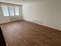 Pronájem bytu 3+1, ul. Branišovská, České Budějovice - Pronájem 3+1 na Branišovské v Českých Budějovicích