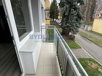 Pronájem bytu 2+kk s balkonem, 37 m2,  Pražské předměstí, České Budějovice - Pronájem bytu 2+kk s balkonem, 37 m2,  Pražské předměstí, České Budějovice