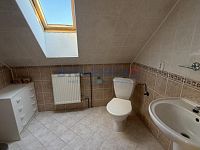 Prodej rodinného domu 5+1, wellness zóna, pozemek 790 m2, Žíteč, okres Jindřichův Hradec - Prodej rodinného domu 5+1, wellness zóna, pozemek 790 m2, Žíteč, okres Jindřichův Hradec