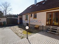 Prodej zaběhlého penzionu a RD 5+1, pozemek 2 453 m2, Žíteč - Chlum u Třeboně - Prodej zaběhlého penzionu a RD 5+1, pozemek 2 453 m2, Žíteč - Chlum u Třeboně