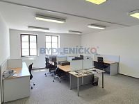 Pronájem komerčních prostor 90 m2, nám. Přemysla Otakara II., České Budějovice - Pronájem komerčních prostor 90 m2, nám. Přemysla Otakara II., ČB - velká kancelář