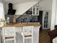 Pronájem podkrovního bytu 2+kk, 44 m2, po rekonstrukci, ulice Holečkova, České Budějovice - Pronájem podkrovního bytu 2+kk, 44 m2, po rekonstrukci, ulice Holečkova, České Budějovice