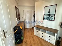 Pronájem podkrovního bytu 2+kk, 44 m2, po rekonstrukci, ulice Holečkova, České Budějovice - Pronájem podkrovního bytu 2+kk, 44 m2, po rekonstrukci, ulice Holečkova, České Budějovice