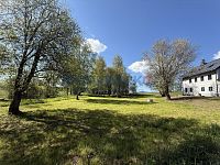 Prodej stavebního pozemku u Lipenské nádrže o výměře 1 523 m², Bližší Lhota, Horní Planá - Prodej stavebního pozemku u Lipenské nádrže o výměře 1 523 m², Bližší Lhota, Horní Planá