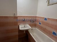 Prodej bytu 2+1 v OV, lukrativní lokalita, ulice Nerudova, České Budějovice - IMG_1180.jpeg