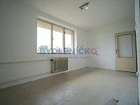 Prodej rodinného domu, 252 m2, pozemek 1 358 m2, Střížov, okres České Budějovice - Prodej rodinného domu, 252 m2, pozemek 1 358 m2, Střížov, okres České Budějovice