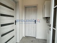 Pronájem bytu 2kk se zahradou, Jelmo u Č. Budějovic - Pronájem bytu 2kk se zahradou, Jelmo u Č. Budějovic
