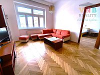 Pronájem světlého a prostorného bytu 3+1 s balkonem, 140 m2, v centru Olomouce - IMG_20250603_141950.jpg