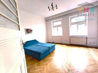 Pronájem světlého a prostorného bytu 3+1 s balkonem, 140 m2, v centru Olomouce - IMG_20250603_142014.jpg