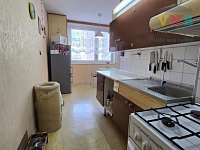 Prodej bytu 3+1 s lodžií a šatnou, ul. Dolní, Prostějov - im011.jpg