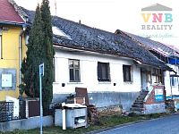 Pozemek 220 m2 se stavbou k demolici, Konice - IMG_20260318_173205.jpg