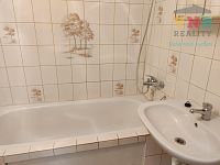 Pronájem pěkného bytu 3+1 s lodžií a sklepem, 73 m2 - IMG_20230606_132919.jpg