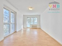 Prodej pěkného bytu 3+kk s balkonem, ul. Pod lipami, Praha-Žižkov - im008.jpg