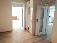 Pronájem bytu 2+kk, ul. Slezská, Praha - IMG_20190506_082625.jpg