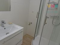 Pronájem pěkného bytu 2+1 s lodžií a komorou, Prostějov - DSC09287.JPG