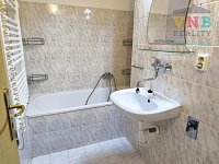 Pronájem pěkného zděného bytu 2+kk s lodžií, Prostějov, Krasická ul. - IMG_20260601_213805.jpg