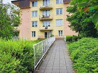 Pronájem pěkného zděného bytu 2+kk s lodžií, Prostějov, Krasická ul. - IMG_20260601_214429.jpg