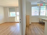 Prodej pěkného bytu 1+1 s lodžií, A.Slavíčka, Prostějov - im010.jpg