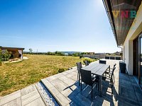 Moderní novostavba 3+kk s úchvatným výhledem a velkou zahradou, Hluchov - im006.jpg