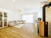 Moderní novostavba 3+kk s úchvatným výhledem a velkou zahradou, Hluchov - im017.jpg
