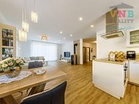 Moderní novostavba 3+kk s úchvatným výhledem a velkou zahradou, Hluchov - im019.jpg