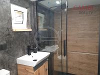 Chalupa, po rekonstrukci, zahrada 329 m2, Podhradí - 20250510_110418.jpg