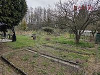 Zahrada 424 m2 s chatou, Karlovy Vary, Dalovice - 20260409_113112.jpg