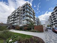 Pronájem bytu 1+kk, 32 m2  Thomasova, Praha 13 