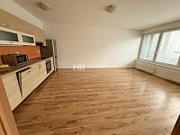 Pronájem bytu 2+kk  57 m Bartoškova, Praha - Nusle - Foto 2