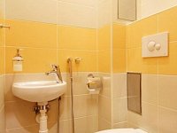 Prodej bytu 1+1, 45 m2  v srdci Karlína, 45 m2, metro 2 minuty - photo_2026-05-27_17-57-11.jpg