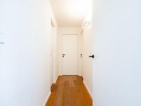 Pronájem bytu 3+kk s terasou, klimatizaci a garážovým stáním, Podvinný mlýn  Praha 9, Libeň - L44A9243.JPG